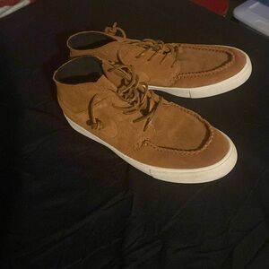 NIKE SB Stefan Janoski Mid RM Brown
Shoes